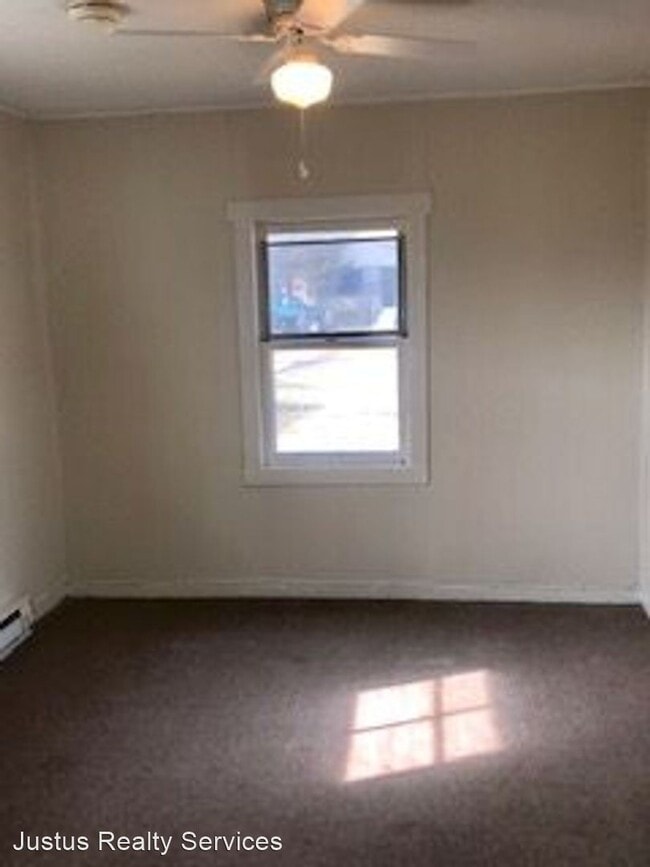 Building Photo - 1 br, 1 bath House - 228 N Spencer