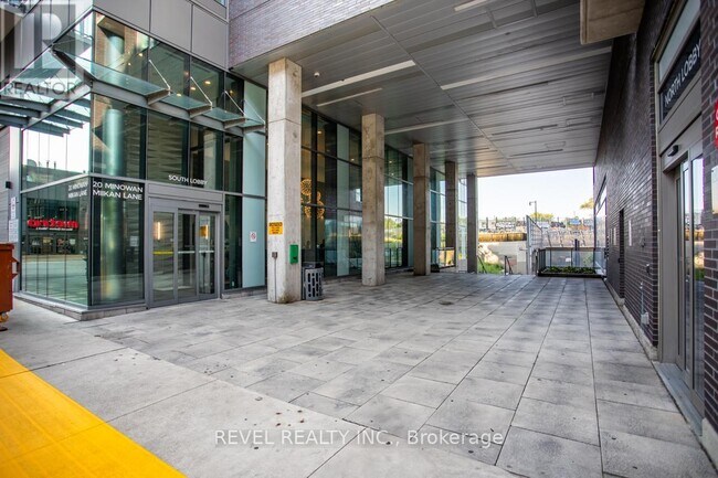 Building Photo - 20 Minowan Miikan Ln