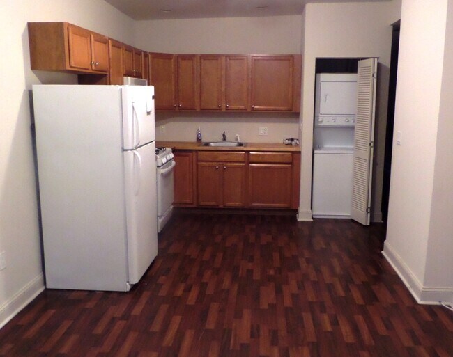 Foto del edificio - 2824 Jackson St