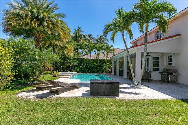 Foto del edificio - 2564 Jardin Ct
