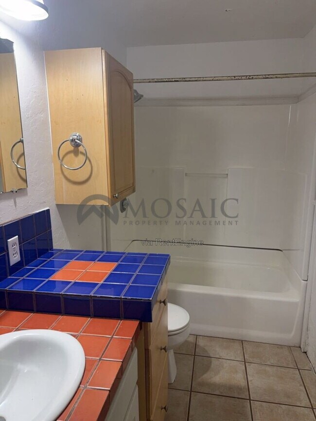Foto del edificio - 1425 N 85th Pl