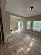 Building Photo - 2123 N 47th St