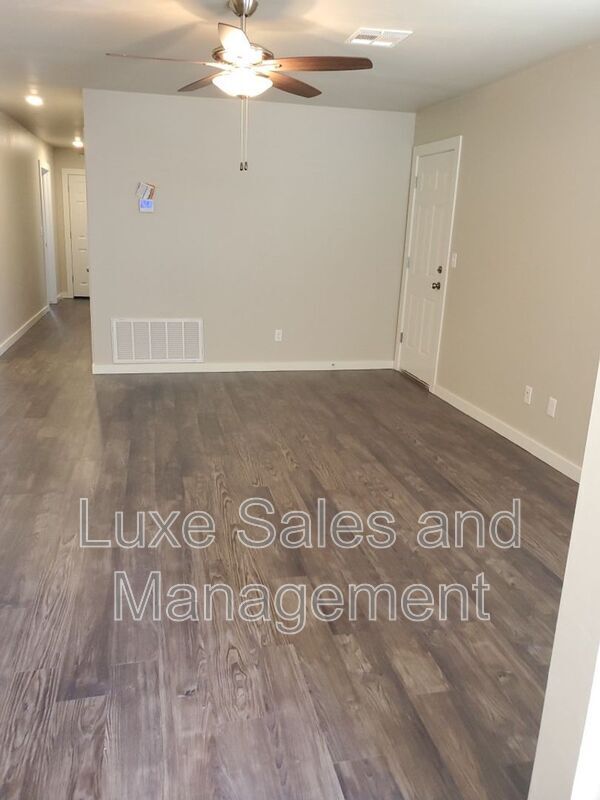 Foto del edificio - 755 SW 13th St