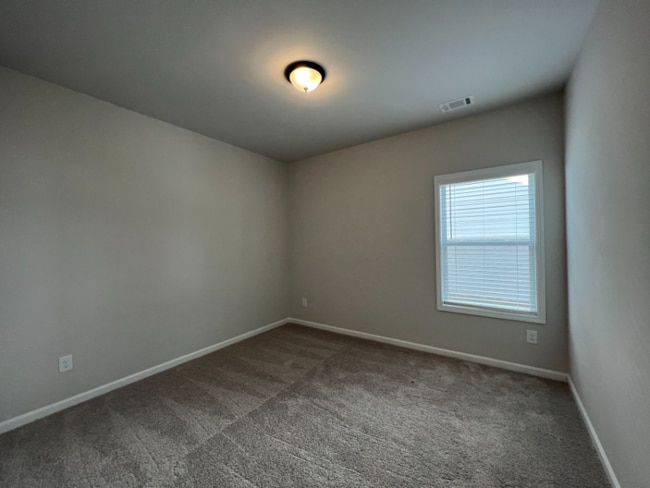 Building Photo - 1834 Westfall Lndg