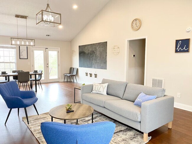 Building Photo - 4338 Todd Rd