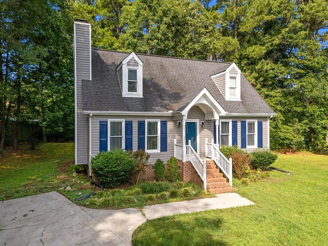 3 bedroom single family home - 3 bedroom single family home