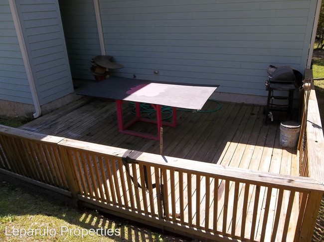 Building Photo - 3 br, 3 bath Room For Rent - 506 Gay Street