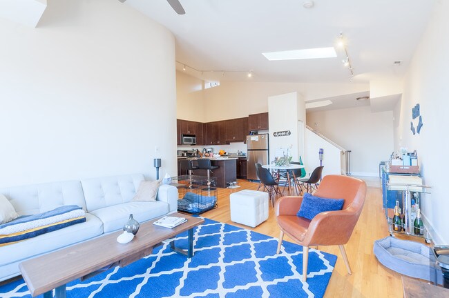 Foto del edificio - 2504 N Willetts Ct