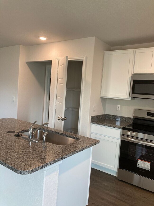 Foto del edificio - 3 Bedroom/2 Bathroom Lonesome Dove