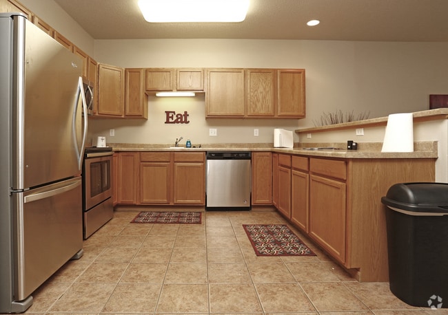 Osgood Place Apartments Kitchen - Osgood Place Apartments