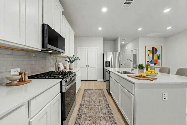 Building Photo - 302 Brazen Forest Trl