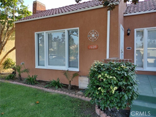 Foto del edificio - 1629 Cota Ave