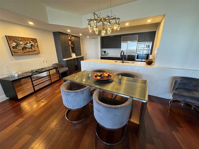 Building Photo - 400 Alton Rd