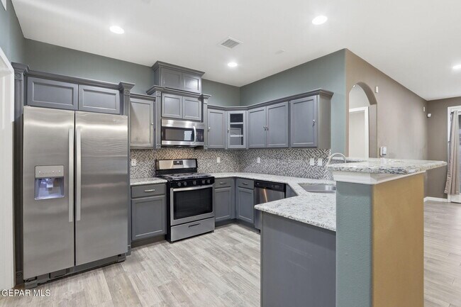 Foto del edificio - 13539 Doncaster St