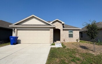 Building Photo - 2313 Restful Ln