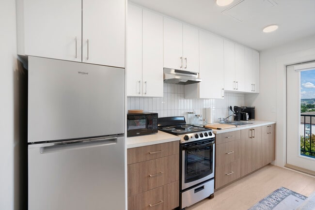 Studio A - Kitchen - The Woods at Willow Park