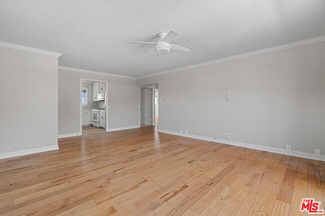 Foto del edificio - 2438 5th St