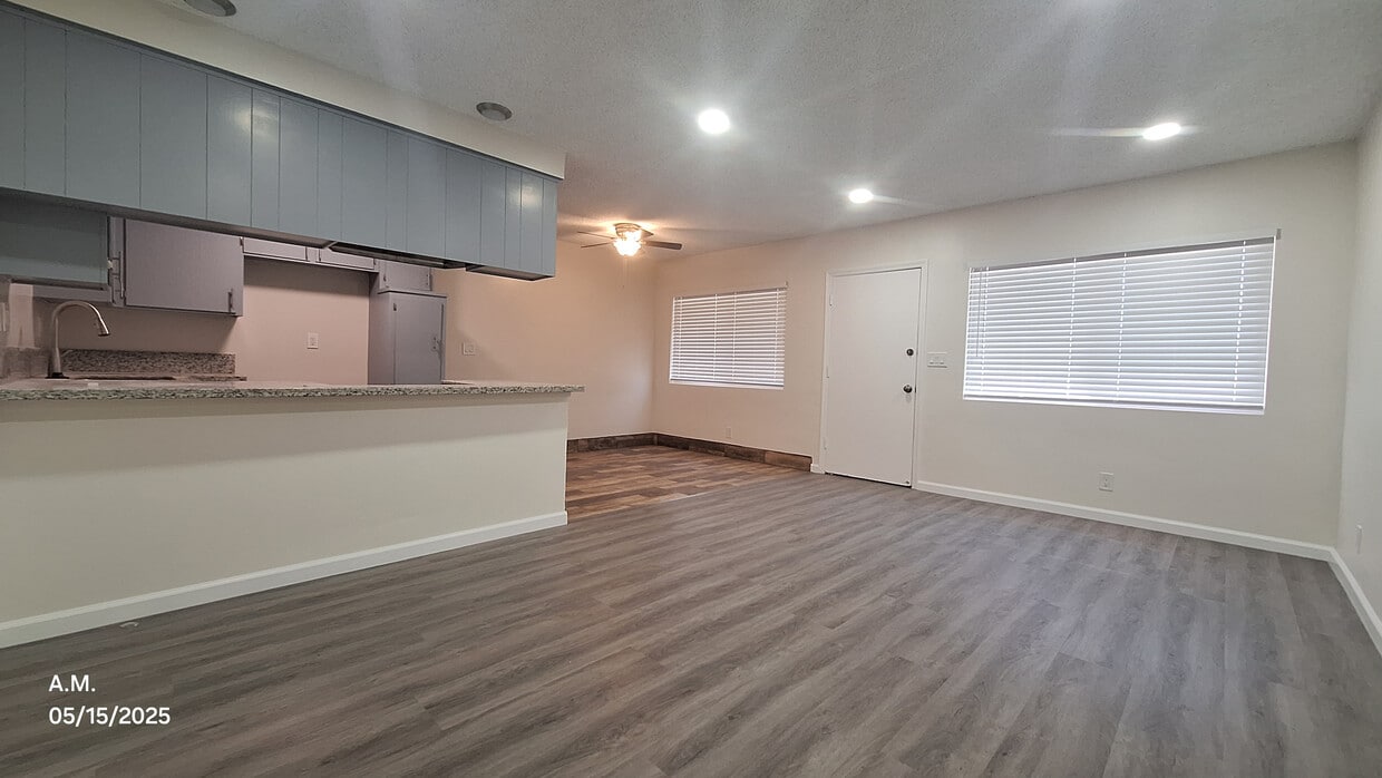 Photo - 4239 138th St (Hawthorne, CA)