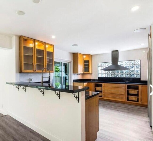 Foto del edificio - 1000 SW 19th St