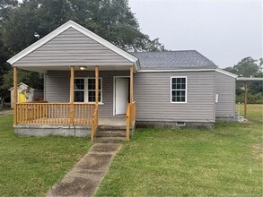 Building Photo - 128 Johnson St Building Photo - 128 Johnson St