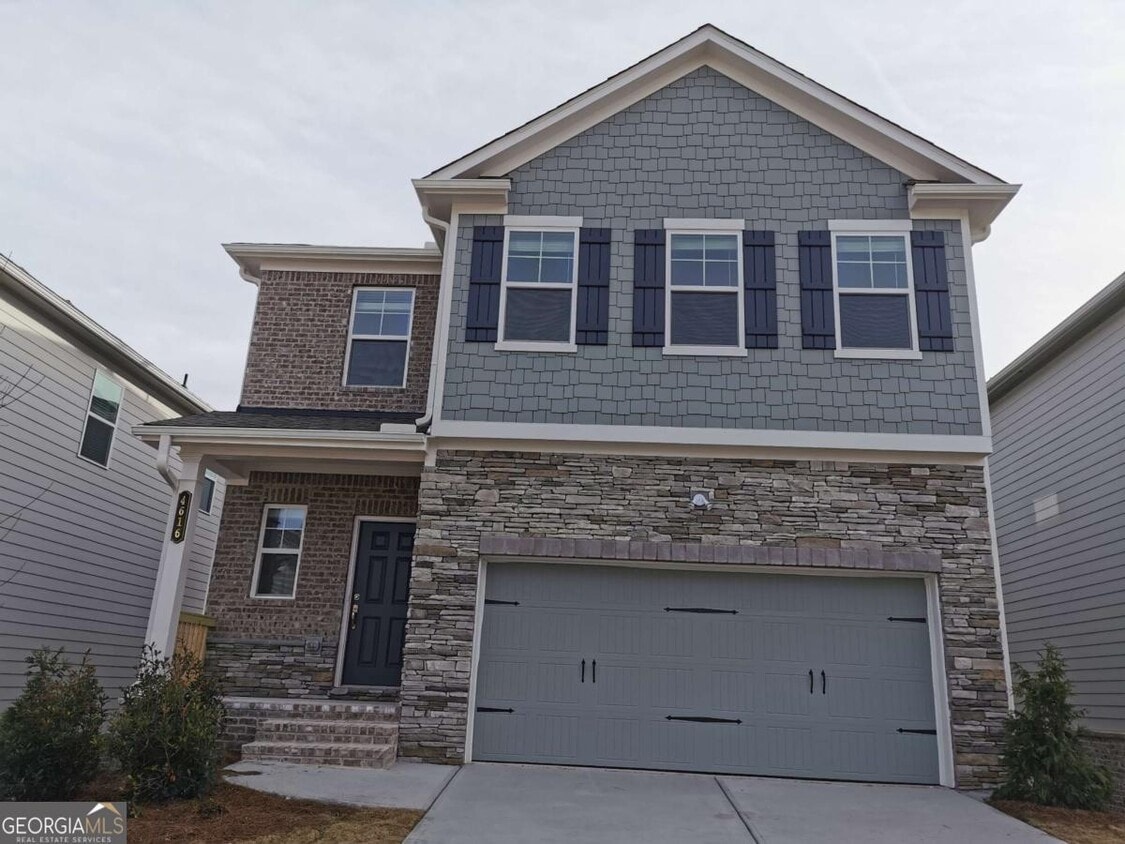 Primary Photo - 4616 Waxwing St