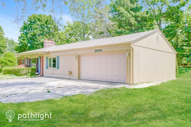 Building Photo - 28454 Quail Hollow Rd