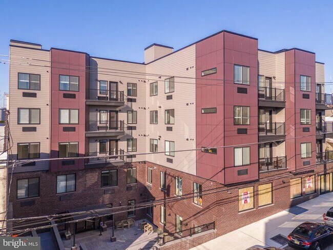 Foto del edificio - 4550 Mitchell St