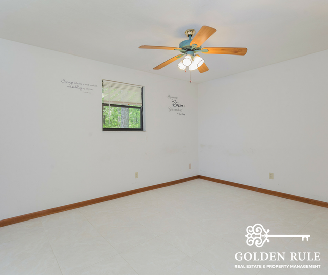 Foto del edificio - 6112 NW 52nd Terrace