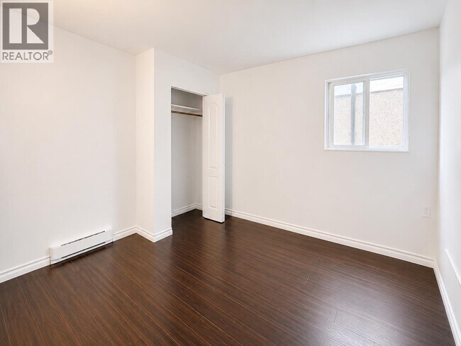Photo du bâtiment - 5838 Kerr St