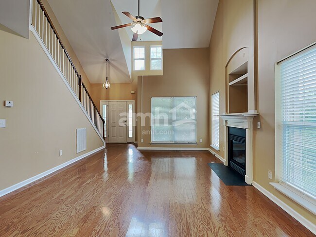 Foto del edificio - 916 Legacy Park Road