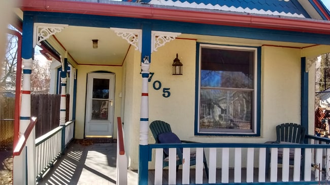 Photo - 1705 W Cucharras St House