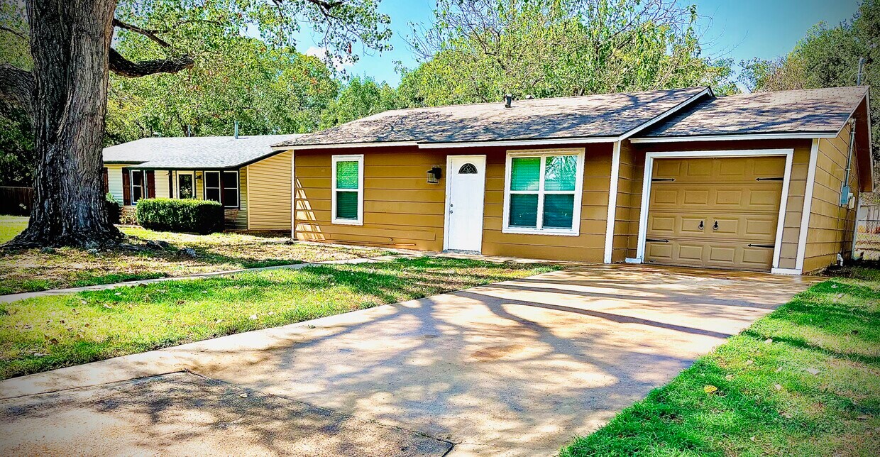 1805 Shawnee St, Denton, TX 76209 House Rental in Denton, TX