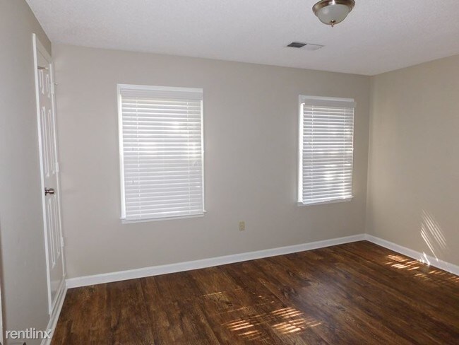 Building Photo - 3 br, 2 bath House - 5000 Pheasant Run Ln