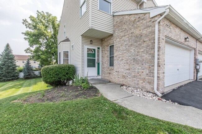 Foto del edificio - Charming 3BR Northampton Home – Cozy Livin...