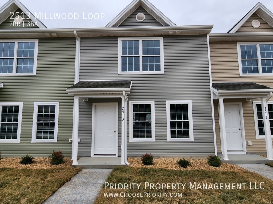 Foto principal - Brand New! 2BR 2.5BA Townhome, Harrisonburg