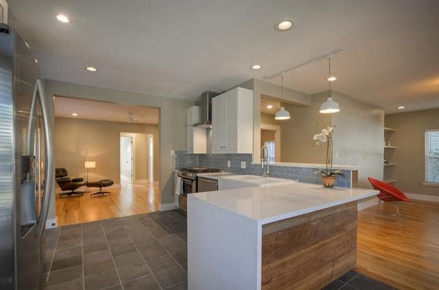 Foto del edificio - 5018 Homer St