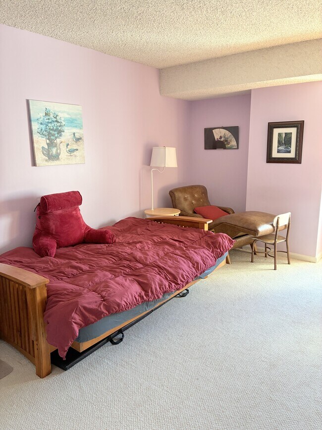 Foto del edificio - 3800 Powell Ln