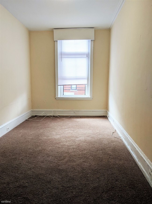 Building Photo - 1 br, 1 bath  - 3921 Pine St