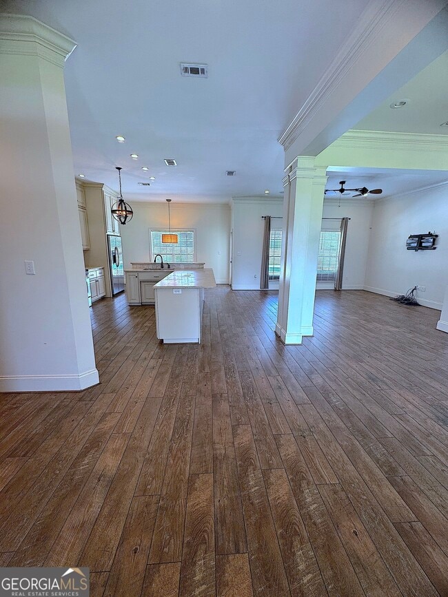 Building Photo - 5049 Carlton Ridge Cir