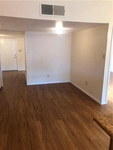 Building Photo - 1322 Rivercrest Blvd