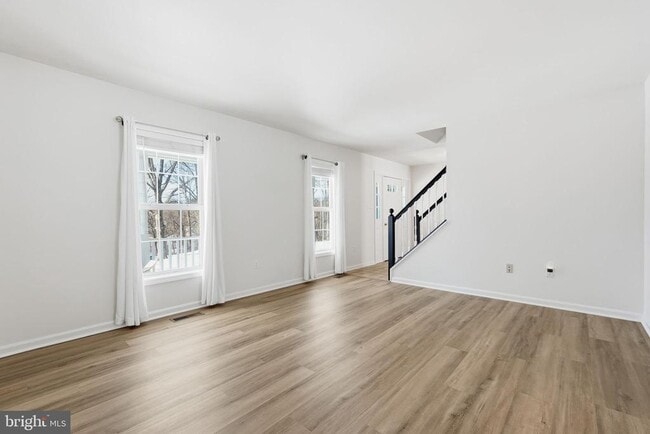 Foto del edificio - 35298 Scotland Heights Rd