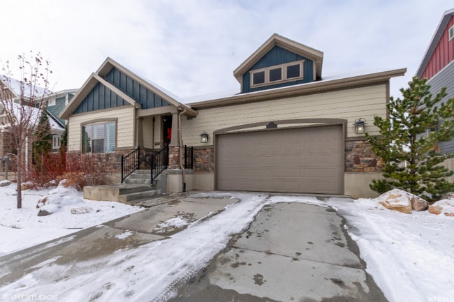 Building Photo - 2263 N 725 W