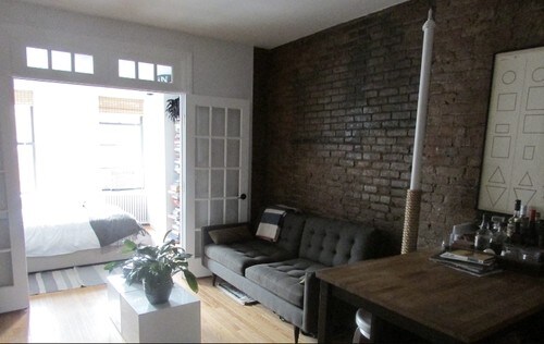 Foto del edificio - 269 E 10th St