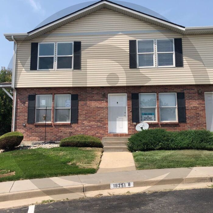 Foto principal - 16251 E 17th Pl