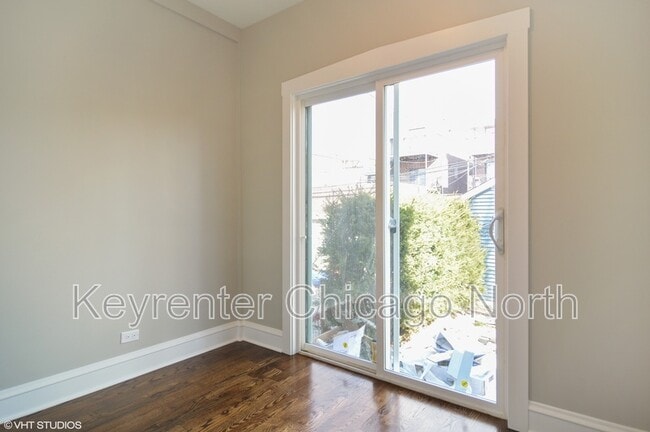 Building Photo - 4945 N Seeley Ave