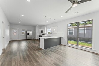 Building Photo - 365 Rd 5605