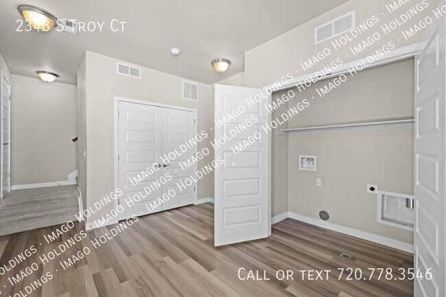 Foto del edificio - 2348 S Troy Ct