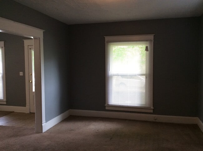 Building Photo - 3 BR near 38th & MLK