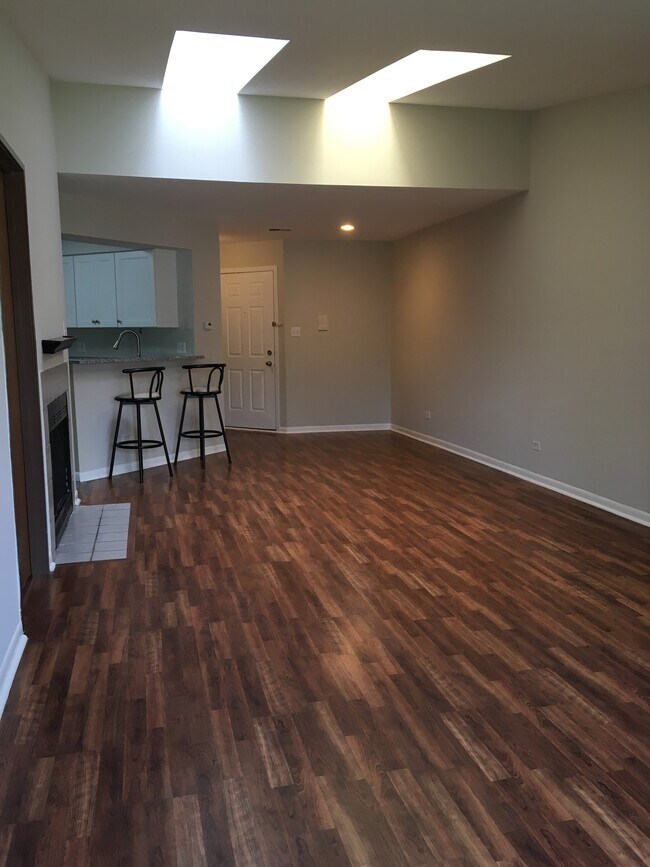 Foto del edificio - 1374 E Wyndham Cir