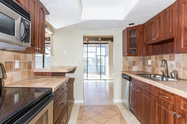 Foto del edificio - 1314 SW 131st Pl Cir E